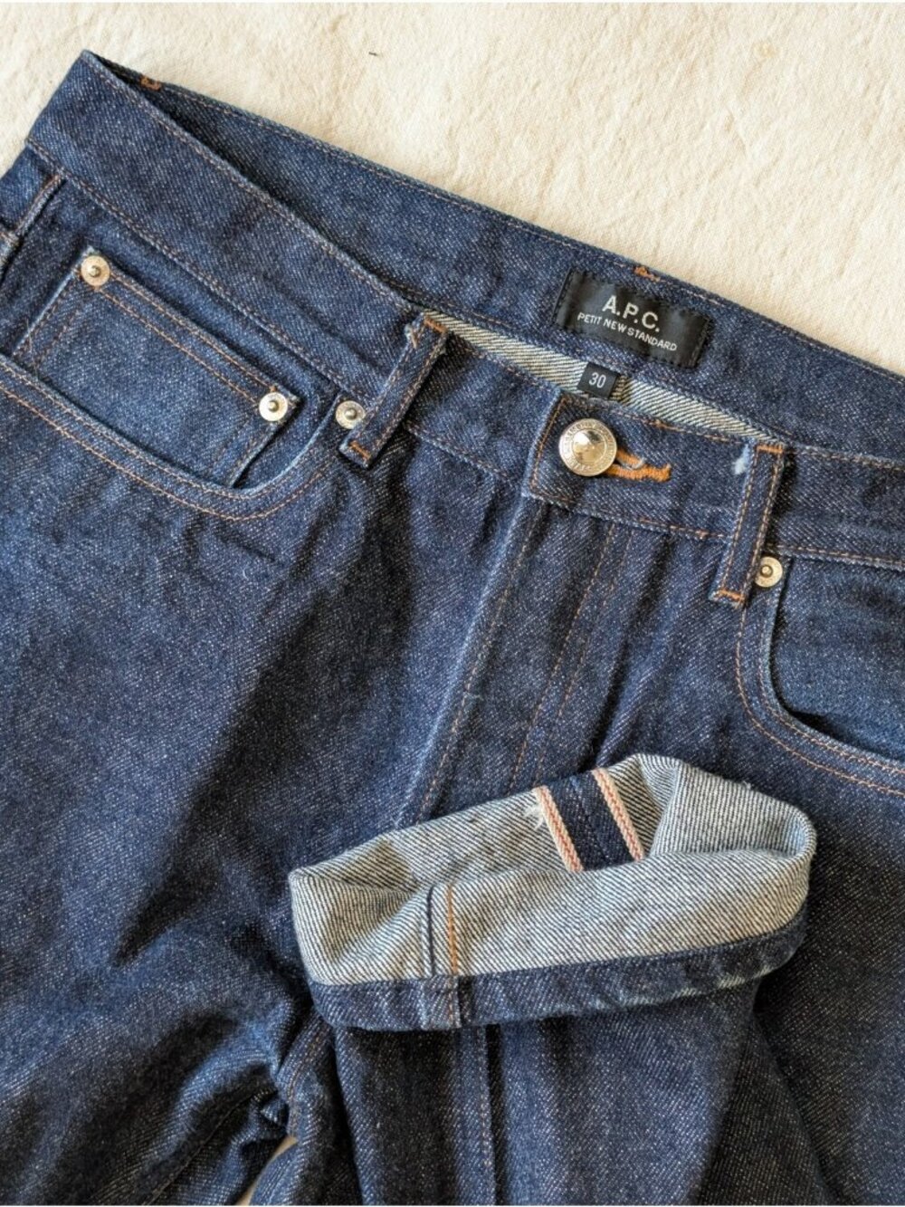 A.P.C Petit New Standard Dark Wash Selvedge Button Fly Denim Sz 30 Slim Straight